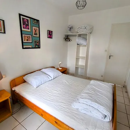 L' Apartamento *